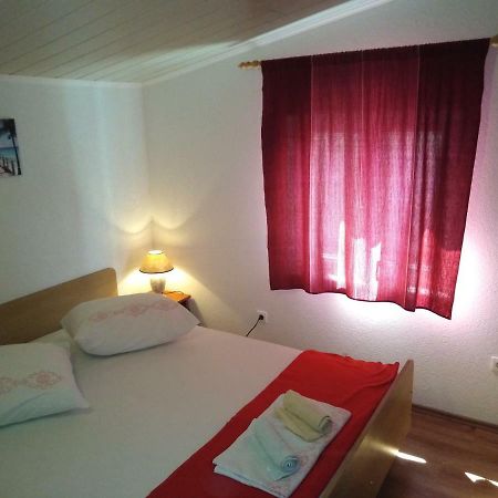 Apartman Rodic Omiš Exterior foto